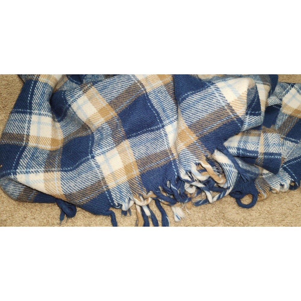 Faribault Woolen Mill Pak A Robe Plaid car blanket